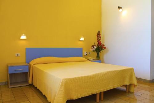 Hotel Baia Calav�