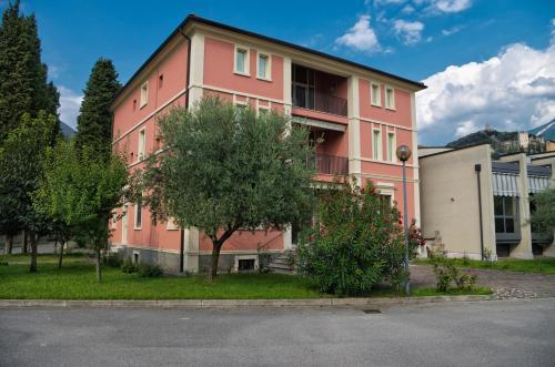 Hostal Residenza Villa Werder - Amici Di Casa Molinari