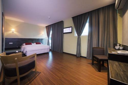 Hotel Rooms