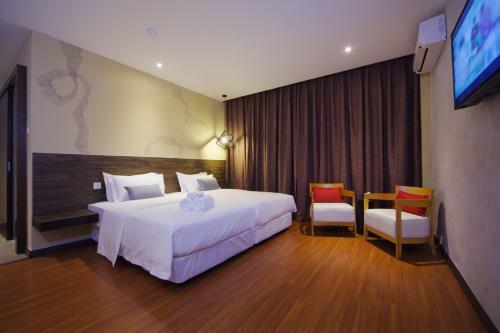 Hotel Rooms