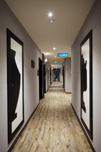 Hotel Rooms