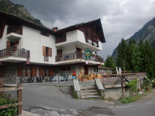 Hotel Chalet Dell'ischiator