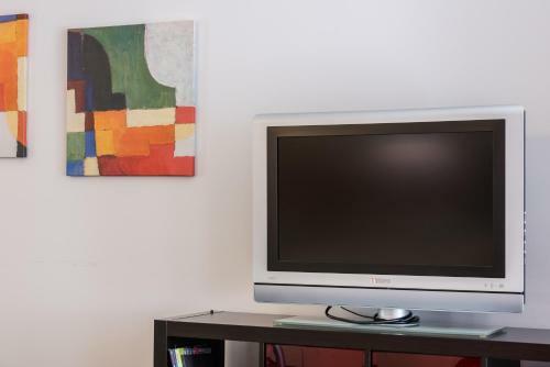 Full Color Apartment Bari