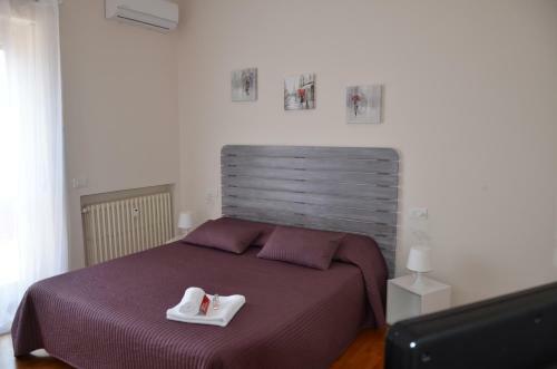 Hostal Room Center Station