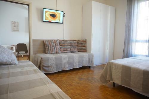 Hostal Aurora Guest House