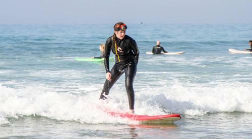 Hostal Oceana Surf Camp