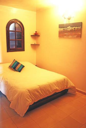 Hostal Oceana Surf Camp