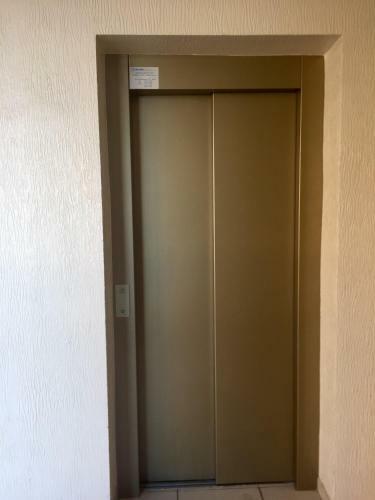 Tighola Apartment