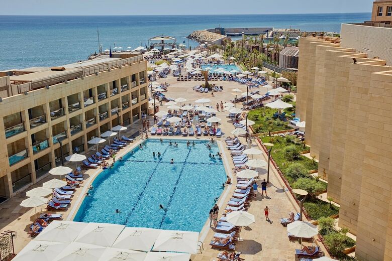 Hotel Coral Beach Resort