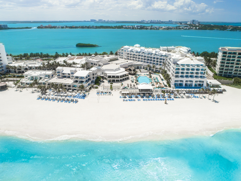 Hotel Wyndham Alltra Cancun - All-inclusive Resort