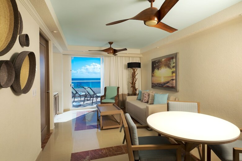 Hotel Wyndham Alltra Cancun - All-inclusive Resort
