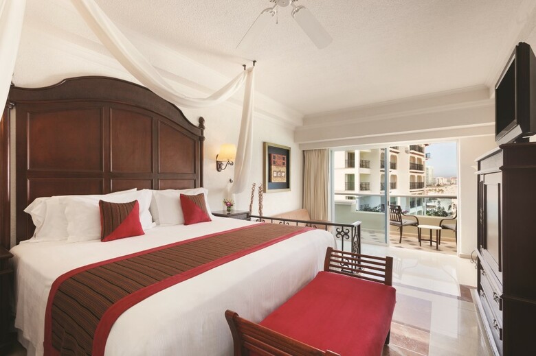 Hotel Wyndham Alltra Cancun - All-inclusive Resort