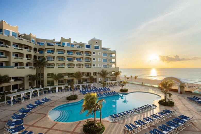 Hotel Wyndham Alltra Cancun - All-inclusive Resort