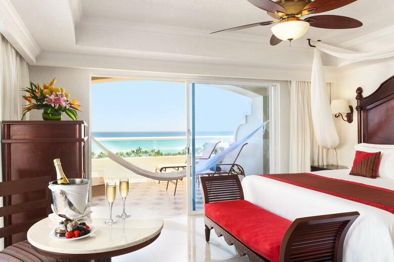 Hotel Wyndham Alltra Cancun - All-inclusive Resort
