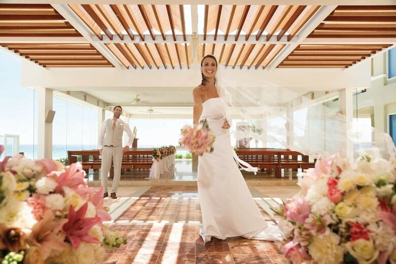 Hotel Wyndham Alltra Cancun - All-inclusive Resort