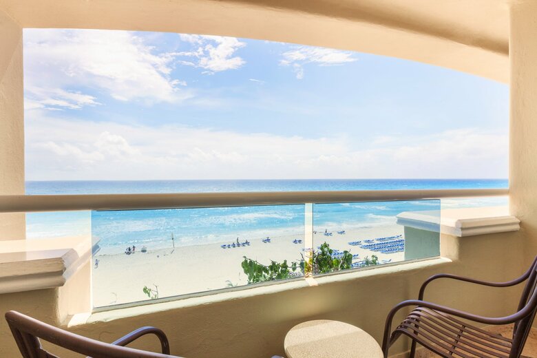 Hotel Wyndham Alltra Cancun - All-inclusive Resort