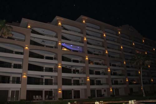 Apartamento Penthouse Sonoran Spa E708