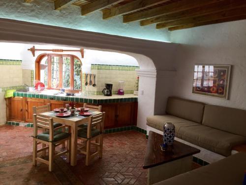 Chalet Danzantes