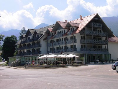 Hotel Jezero