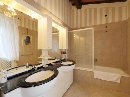 Hotel Tipologia Trilo 4