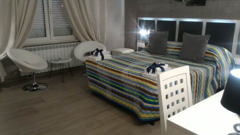 Hostal Albis Rooms Guest House