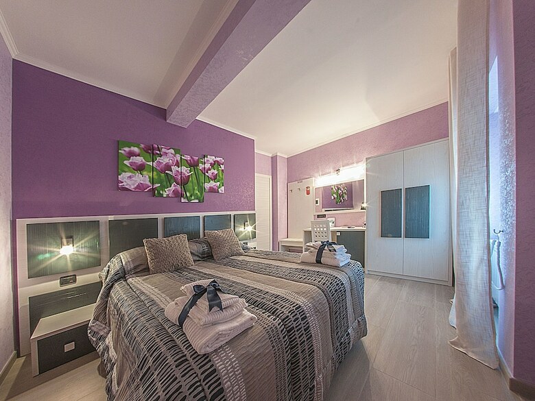 Hostal Albis Rooms Guest House
