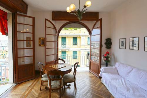 Decana Apartment