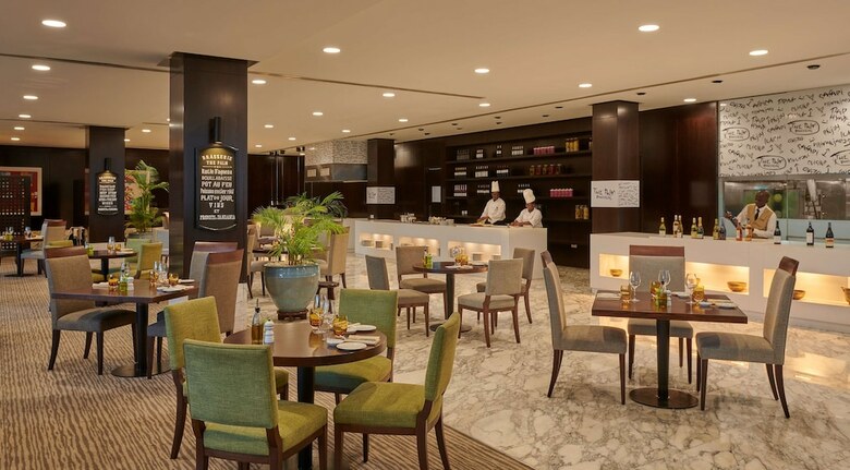 Hotel Hyatt Regency Dar Es Salaam, The Kilimanjaro