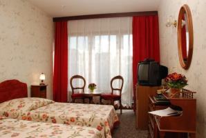 Dnister Premier Hotel