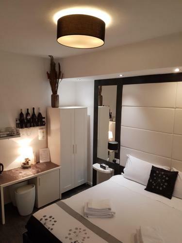 Bed & Breakfast Voyage Priv� Deluxe