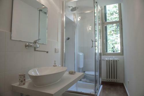 Hostal Villa Del Cigno
