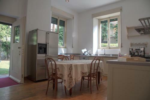 Hostal Villa Del Cigno