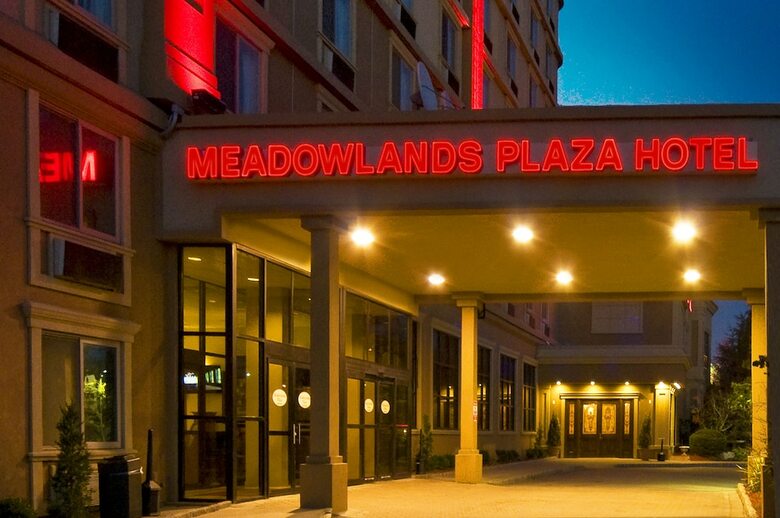 Hotel Meadowlands Plaza