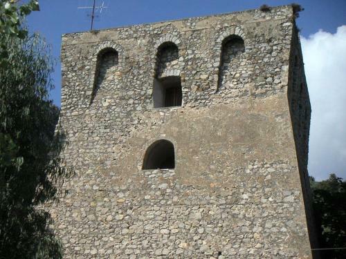 Torre Turbolo Apartments