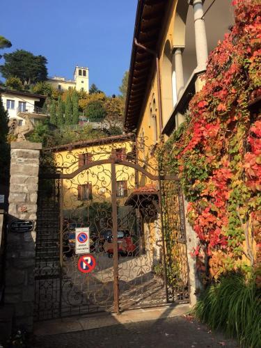 Hostal Villa Giuliana Guest House