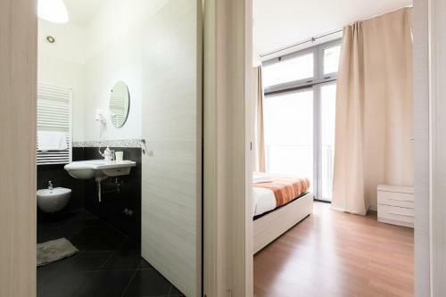 Red Line Apartments Milano