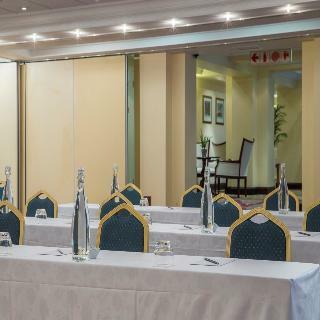 Le Vendome Hotel