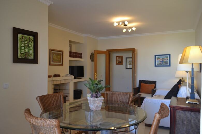 Hotel Complexo Eden Village By Garvetur