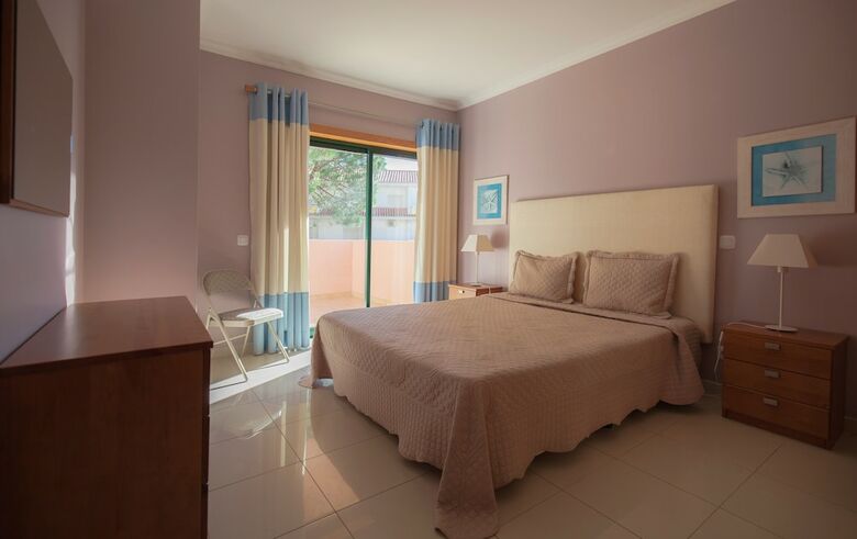 Hotel Complexo Eden Village By Garvetur