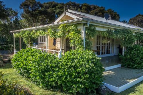 Rainbow Falls Bed And Breakfast