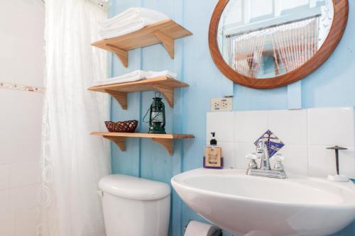 Casa Azul Bed & Breakfast