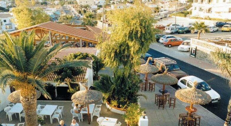 Hostal Sa Paissa - Adults Only