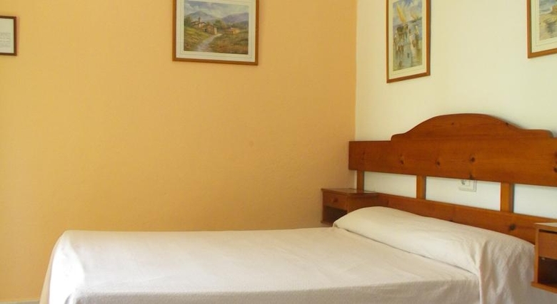 Hostal Sa Paissa - Adults Only