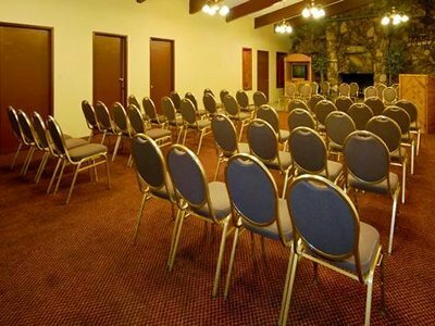 Hotel Quality Inn And Suites