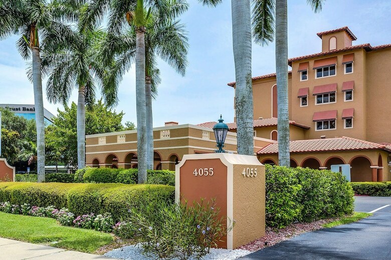Hotel Inn Of Naples