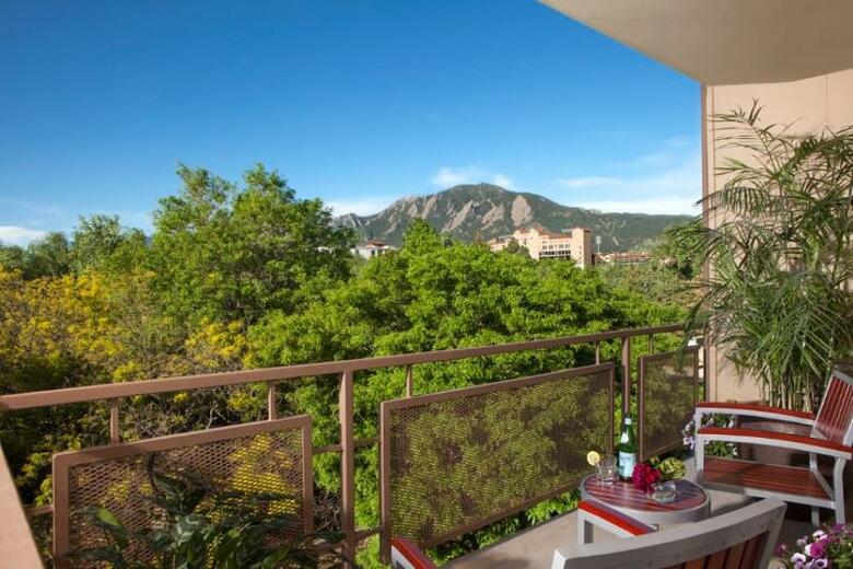 Hotel Millennium Harvest House Boulder