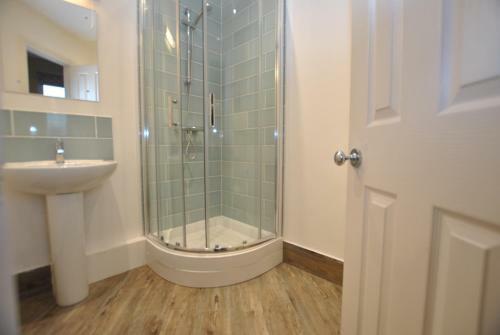 Apartamentos Lord Raglan House One Bedroom