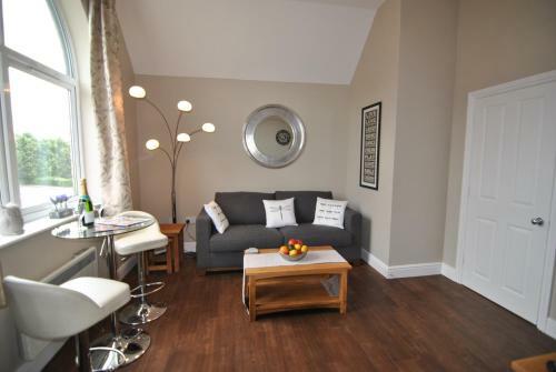 Apartamentos Lord Raglan House One Bedroom