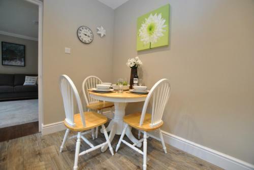 Apartamentos Lord Raglan House One Bedroom