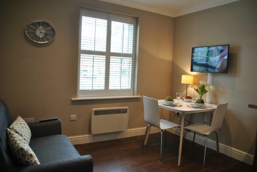 Apartamentos Lord Raglan House One Bedroom